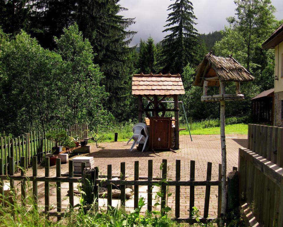 Penzion Adam Adamov  Extérieur photo
